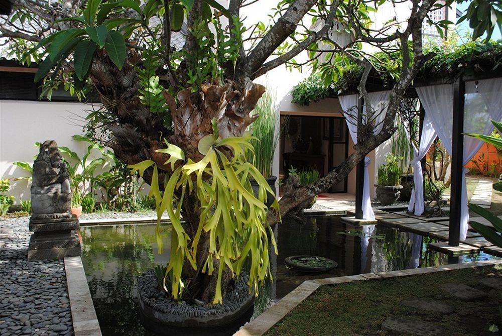 Suarti Resort, Villas & Gallery Ketewel Esterno foto