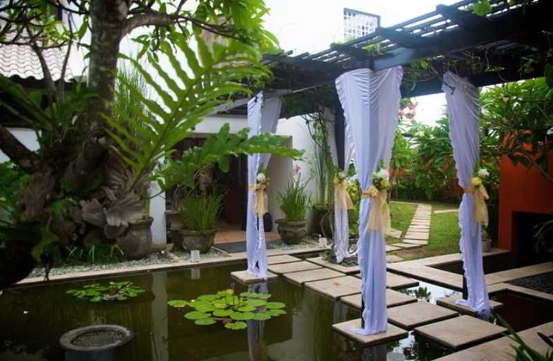 Suarti Resort, Villas & Gallery Ketewel Esterno foto