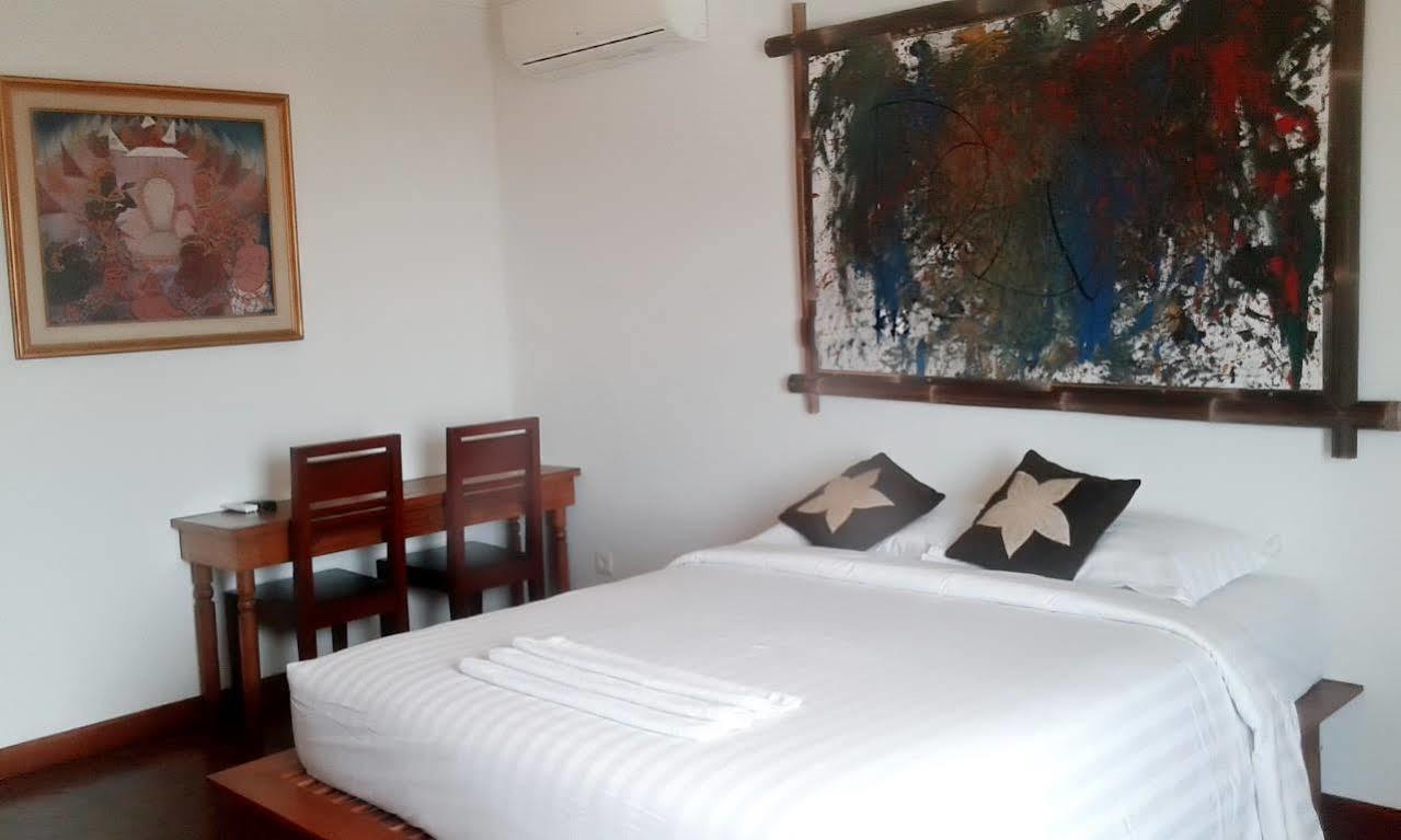 Suarti Resort, Villas & Gallery Ketewel Esterno foto