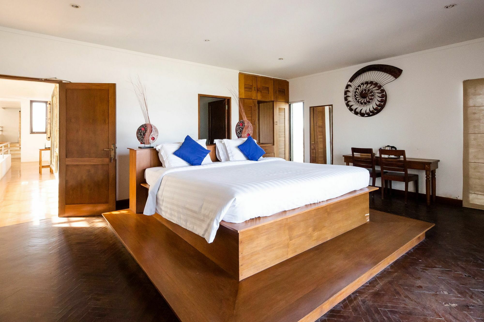 Suarti Resort, Villas & Gallery Ketewel Esterno foto